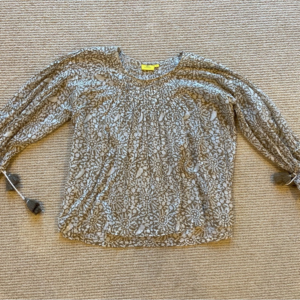Roberta Roller Rabbit top